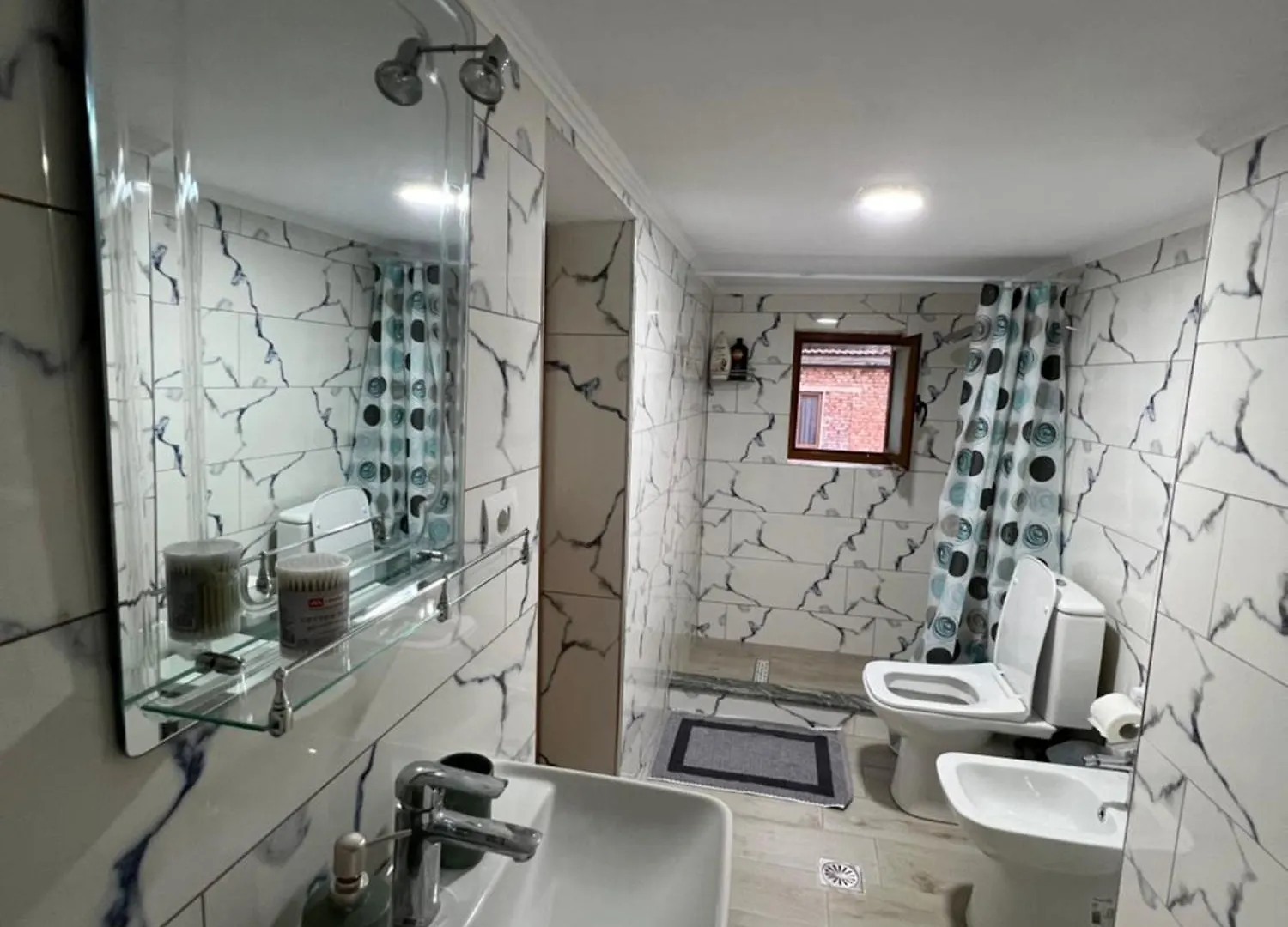 Guest house Sajmir Suites Permet